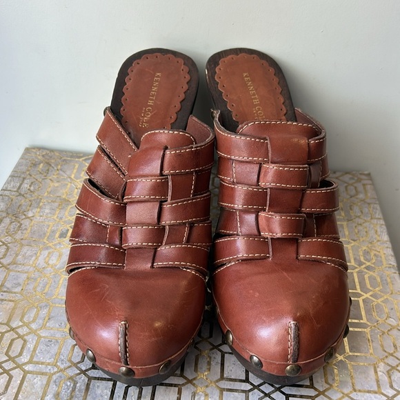 Kenneth Cole Wood Luck Leather Strappy Mule Clogs Women's size 8.5 - Picture 2 of 8